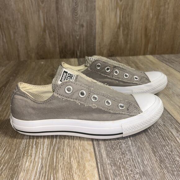 Converse Chuck Taylor All Star Grey Slip On Sneaker Shoes US Youth 4 / M 4 / W 6 - Picture 1 of 11